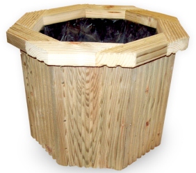 Pine Tub planter from Paul Todd